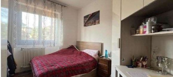 5 rooms Apartment in Olgiate Comasco, Italy No. 313803 9