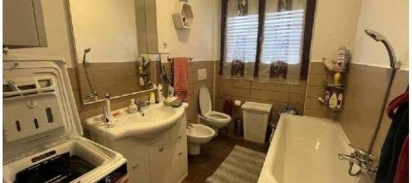 5 rooms Apartment in Olgiate Comasco, Italy No. 313803 5