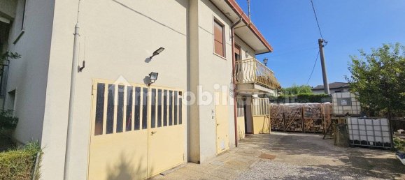 Villa de 3 dormitorios en Padua, Italy No. 80104 18