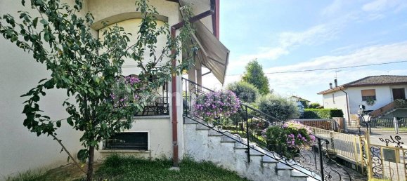 Villa de 3 dormitorios en Padua, Italy No. 80104 3