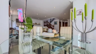 Casa de 5 dormitorios en Camargo, Spain No. 268659