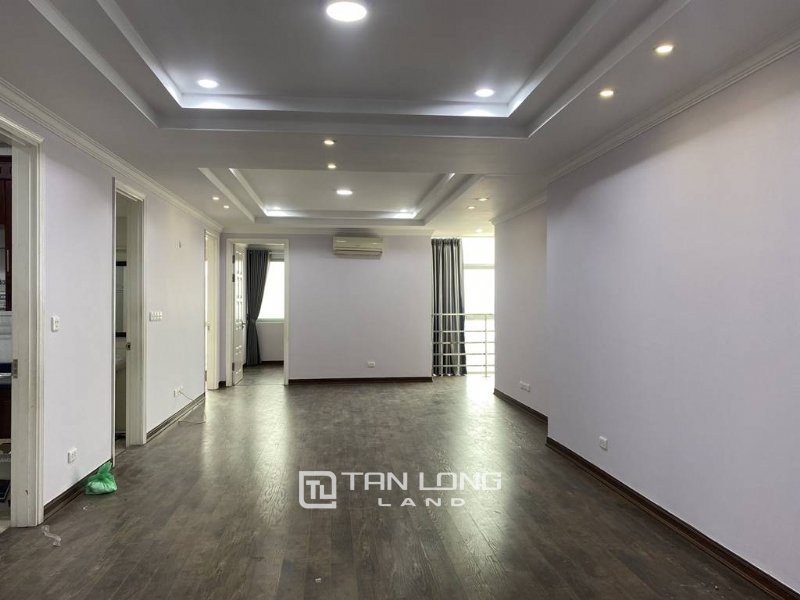 Квартира с 3 спальнями в Тэйхо, Вьетнам № 653