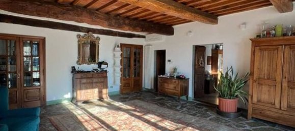 5 bedrooms Villa in Bagno a Ripoli, Italy No. 216803 4