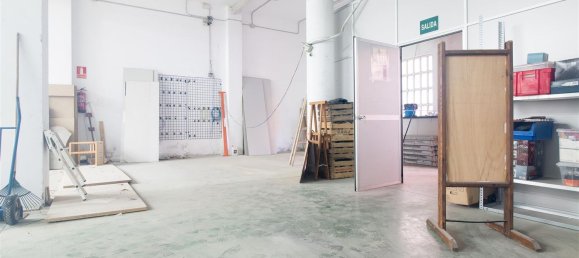 Gewerbliche Immobilie in Zaragoza, Spain 197m², Nr. 67548 11