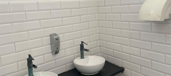 350m² Commercial property in Casamarciano, Italy No. 65812 22