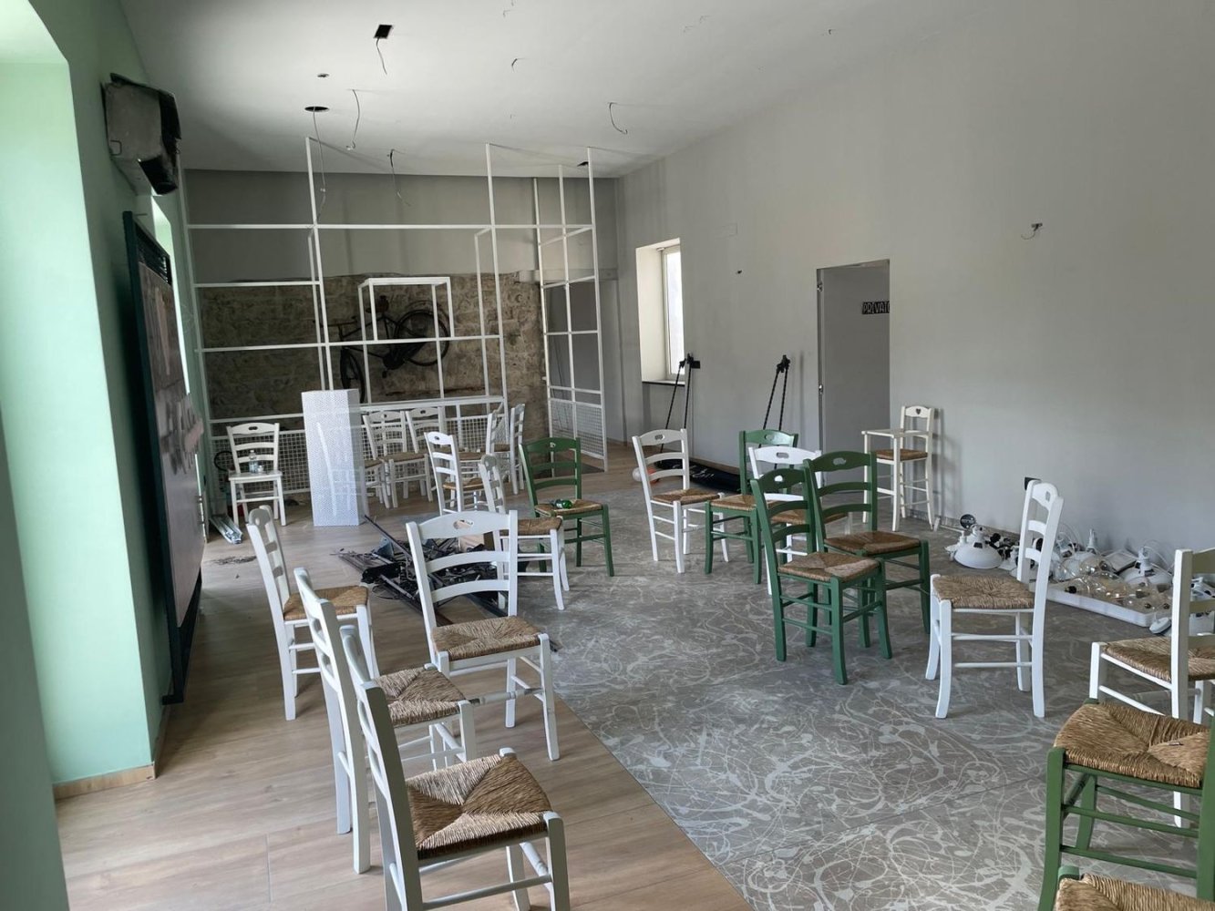 350m² Commercial property in Casamarciano, Italy No. 65812