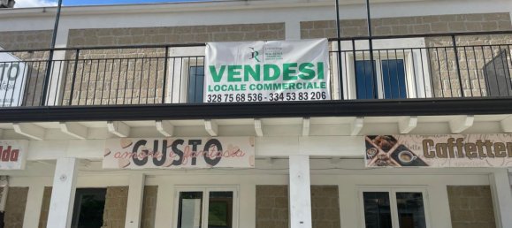 350m² Commercial property in Casamarciano, Italy No. 65812 3