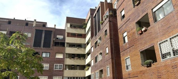 Квартира с 4 комнатами в Рим, Италия № 36801 34