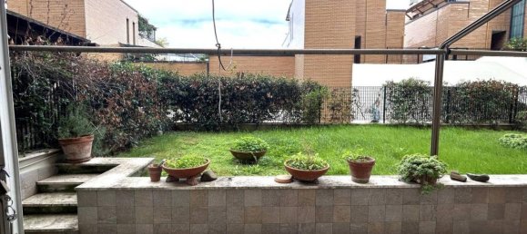 Квартира с 4 комнатами в Рим, Италия № 36801 4