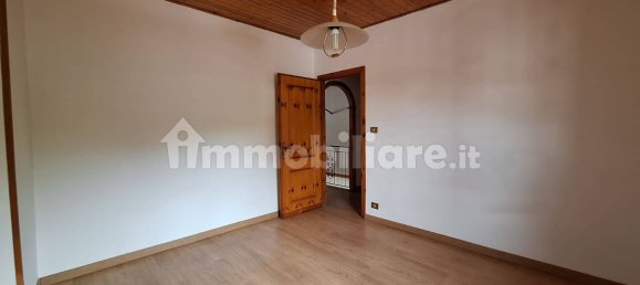 Вилла с 4 спальнями в Априлия, Италия № 311781 15