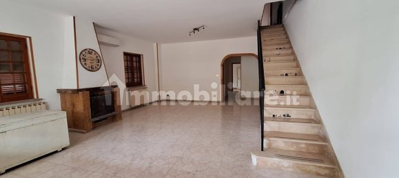 Вилла с 4 спальнями в Априлия, Италия № 311781 11