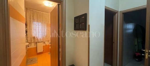 3 rooms Apartment in Catania, Italy No. 159532 8