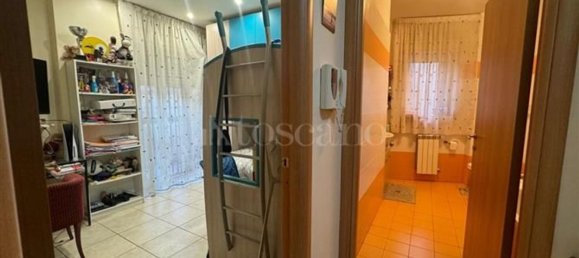 3 rooms Apartment in Catania, Italy No. 159532 7