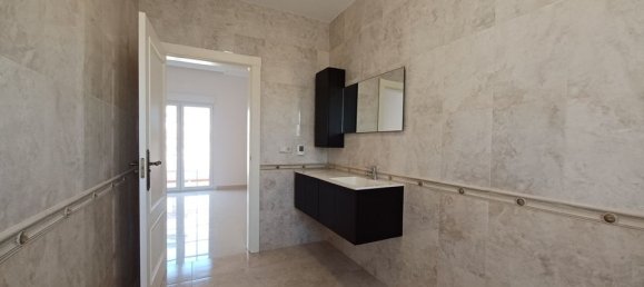 5 bedrooms Villa in Cabo Roig, Spain No. 184775 25