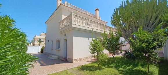 5 bedrooms Villa in Cabo Roig, Spain No. 184775 8