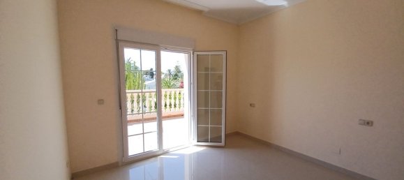 5 bedrooms Villa in Cabo Roig, Spain No. 184775 27