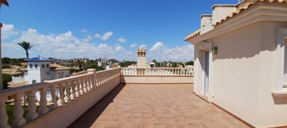 5 bedrooms Villa in Cabo Roig, Spain No. 184775 39
