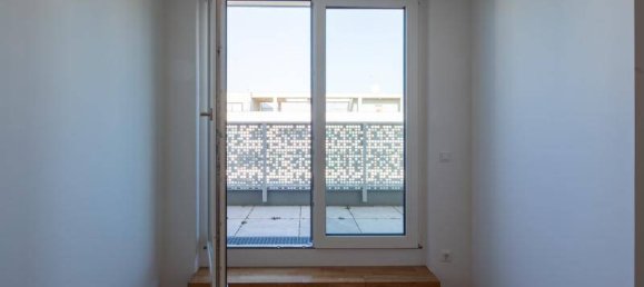 2 rooms Apartment in Vienna, Austria No. 154139 4