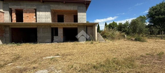 5-salle Maison à Fiano Romano, Italy No. 4544 35