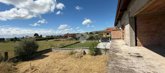 5-salle Maison à Fiano Romano, Italy No. 4544 44