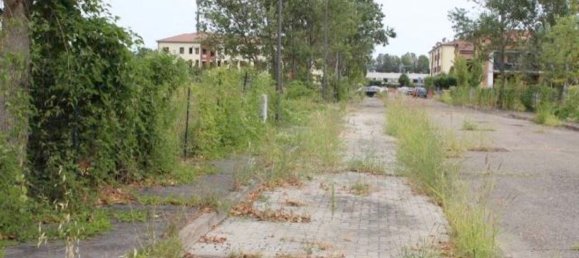  Land in Fidenza, Italy No. 334788 3