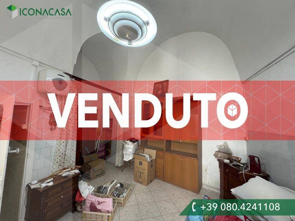 Дом с 3 комнатами в Полиньяно а Маре, Италия № 24958