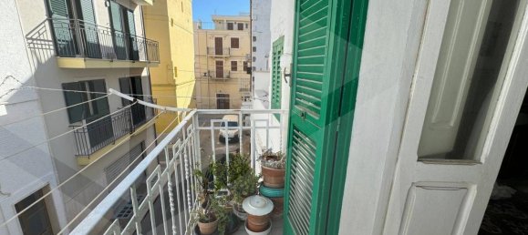 Дом с 3 комнатами в Полиньяно а Маре, Италия № 24958 11