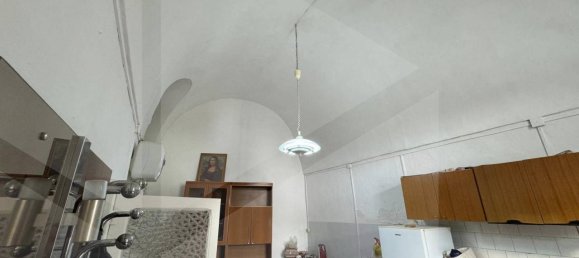 Дом с 3 комнатами в Полиньяно а Маре, Италия № 24958 3