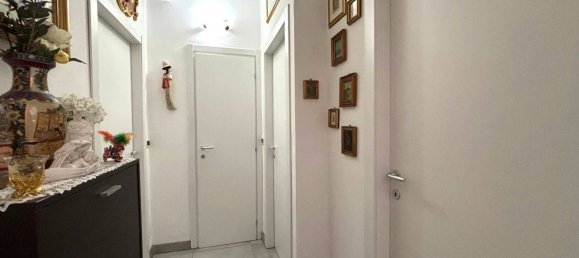 Квартира с 3 комнатами в Мальнате, Италия № 263483 10