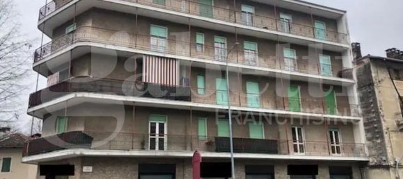 Apartamento de 3 habitaciónes en Biella, Italy No. 259739 2