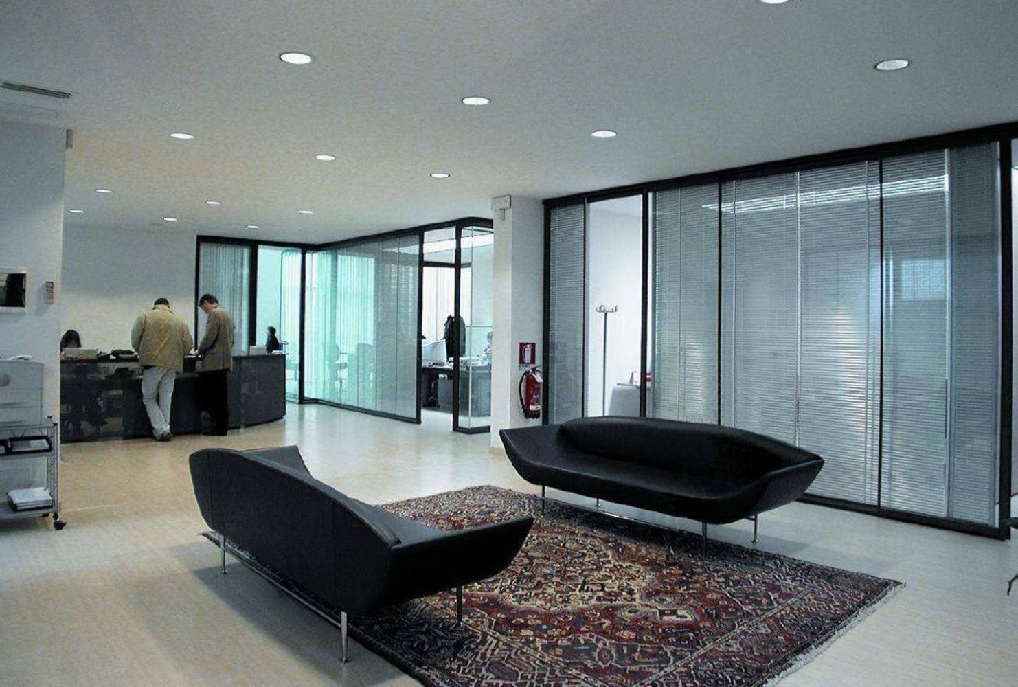 400m² Office in Dueville, Italy No. 132774