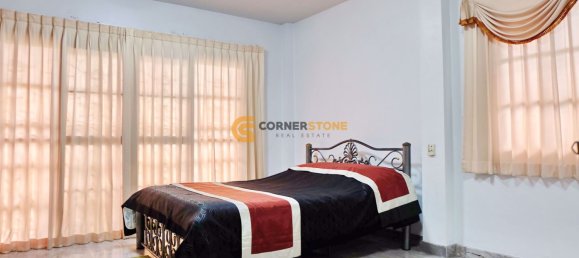 Haus in Pattaya, Thailand 280m², Nr. 70671 22