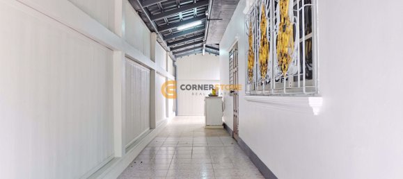 Haus in Pattaya, Thailand 280m², Nr. 70671 4