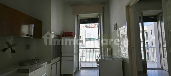 Apartamento de 3 dormitorios en Putignano, Italy No. 85126 2