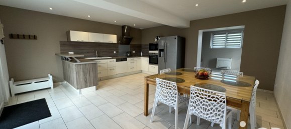 4 غرف نوم منزل في Chouze-sur-Loire, France رقم 246807 2