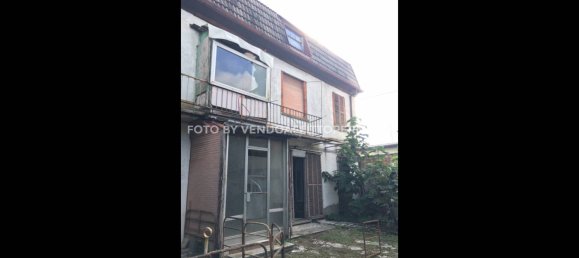 5 rooms Building in Covo, Italy No. 131008 8