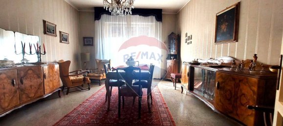 5 rooms Apartment in Jesi, Italy No. 190437 6