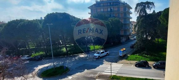 5 rooms Apartment in Jesi, Italy No. 190437 11