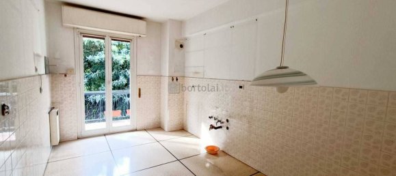 2 chambres Appartement à Genoa, Italy No. 238865 7