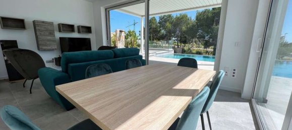 3 bedrooms Villa in Alicante, Spain No. 183508 9