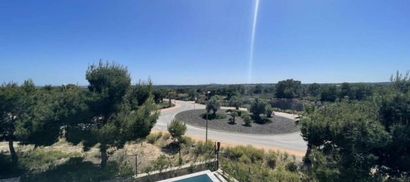 3 bedrooms Villa in Alicante, Spain No. 183508 2