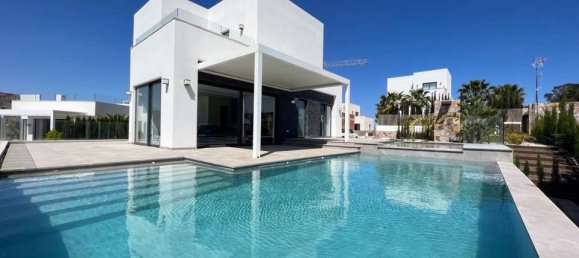 3 bedrooms Villa in Alicante, Spain No. 183508 3