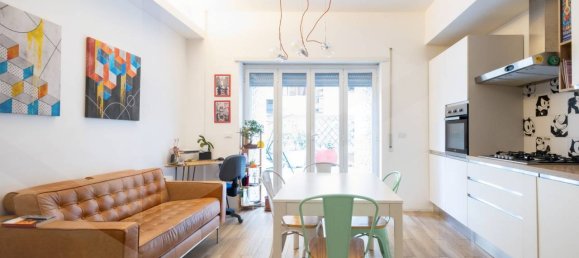 3 rooms Apartment in Rome, Italy No. 34021 5