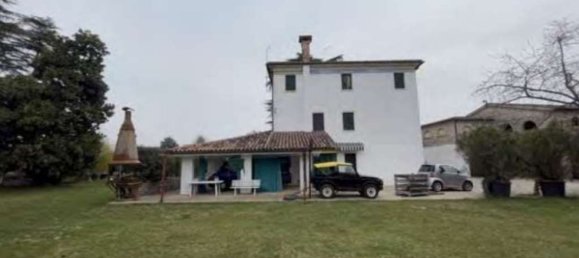 7-Zimmer Haus in Giavera del Montello, Italy, Nr. 283411 10