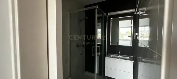 2 bedrooms Apartment in Germasogeia, Cyprus No. 3386 18