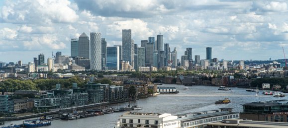 2 bedrooms Apartment in London, United Kingdom No. 13225 4