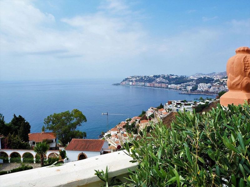 4 bedrooms House in Almunecar, Spain No. 237585