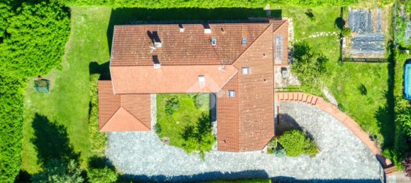 7 bedrooms Villa in Rosta, Italy No. 272011 5