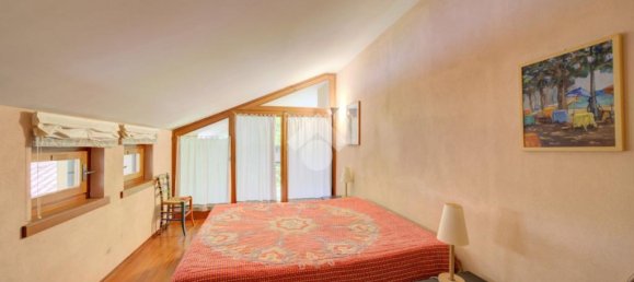 7 bedrooms Villa in Rosta, Italy No. 272011 24