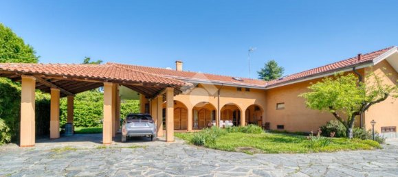 7 bedrooms Villa in Rosta, Italy No. 272011 6